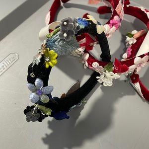 NWOT Kaiya Eve Girls Black Velvet Floral Headband